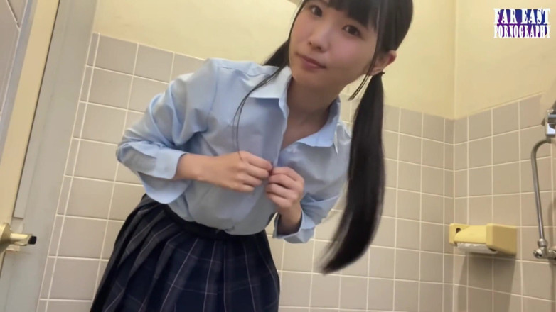 Far East pornography: Peeking Curves That Spark a Hard Rush From a Teasing...
