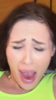 Moje Svůdně Hladová Květina Nicole Love Čeká Na Déšť