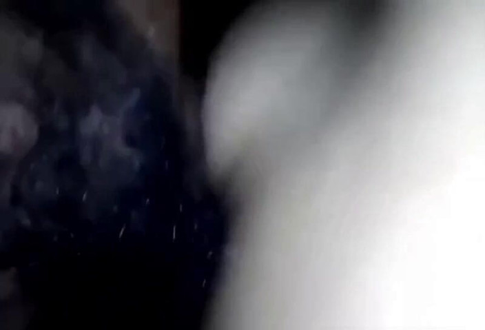 Sexy Sweet: Perfeita indiana menina chupando peitos grandes e fodendo por meio-irmão