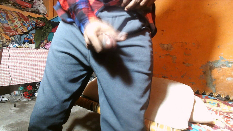 Desiboy110Ankit: Ragazzo nudo da solo a casa