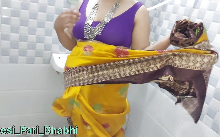 Desi Pari Bhabhi: 看到她穿着黄色纱丽服洗澡，我走进浴室，抬起双腿操了她