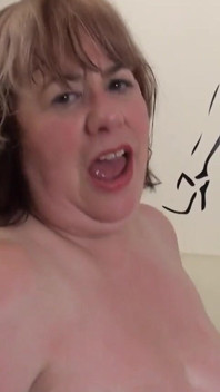 Futând vecina Trishas