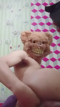 Fisting anal e grande brinquedo