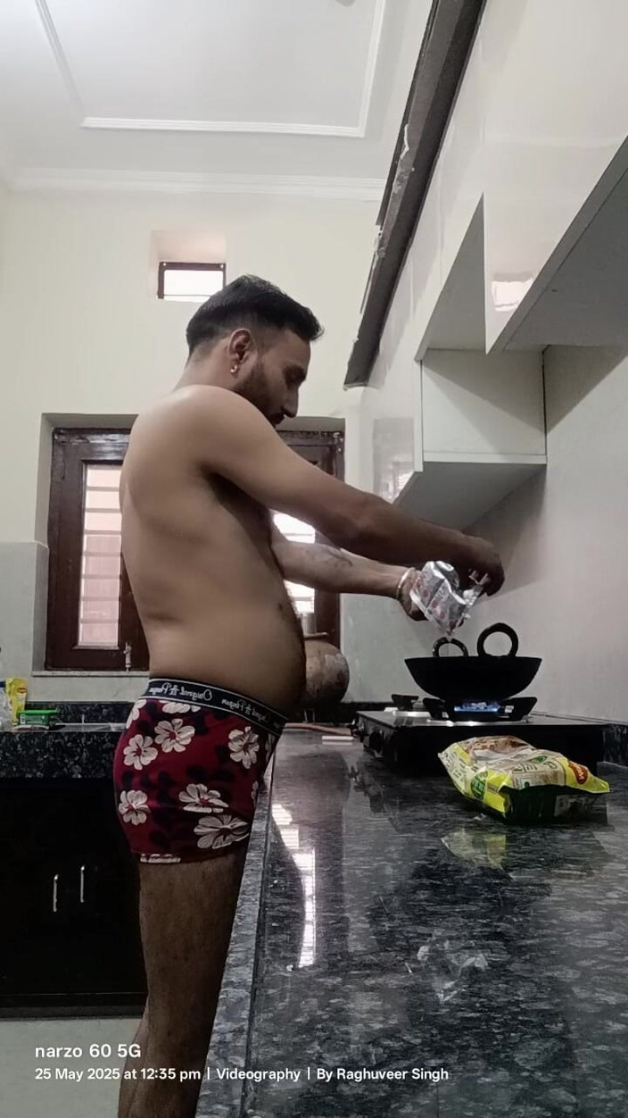 Rajasthani-old-lover: 最年少、若いパキスタン人、年少の男性、最年少の少年、パキスタン人、年長、年少、インド映画、デシ映画、アメリカンゲイアメリカン