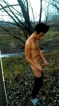 Tattooed Wanker Is Wanking at the Cruising Area