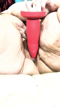 7 Is Her Lucky Number When She Cums All Over