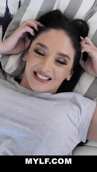 Sheena Ryder Mylfjoi Stepmom Porn 1080p