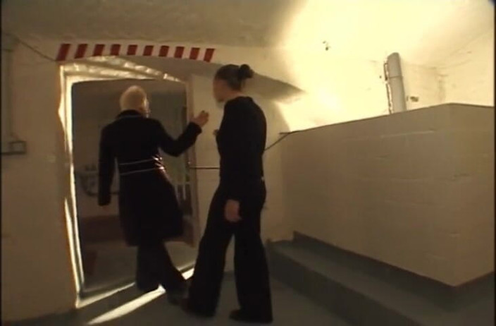 Absolute BDSM films - The original: 지하 BDSM Pt. 2