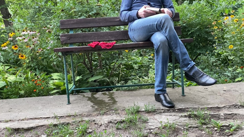 OurFetishLife: Big ass stepmommy milf pee next to me in the...