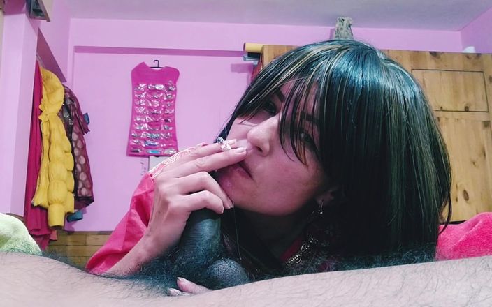 Bolly Karma: Tante seksi ini dientot romantis sama kontol raksasa pria kulit...
