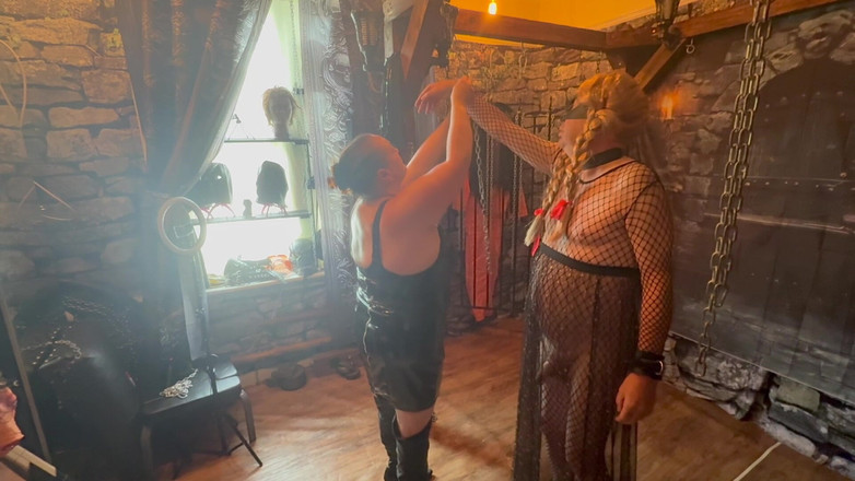 Aaexperiencesltd: 第1部分：- 多米娜萨塔纳和她的奴隶叫安德鲁奴隶。