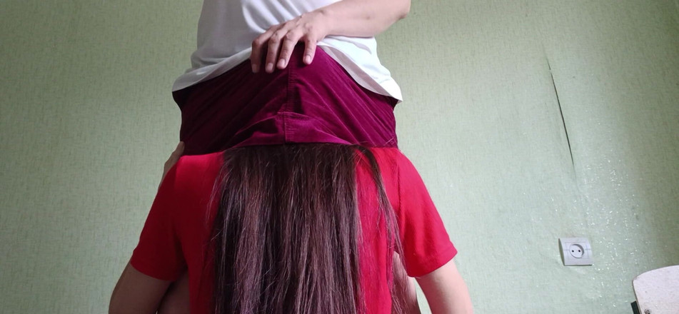 Lesbian-illusion: Я облизываю киску моей горячей мачехи