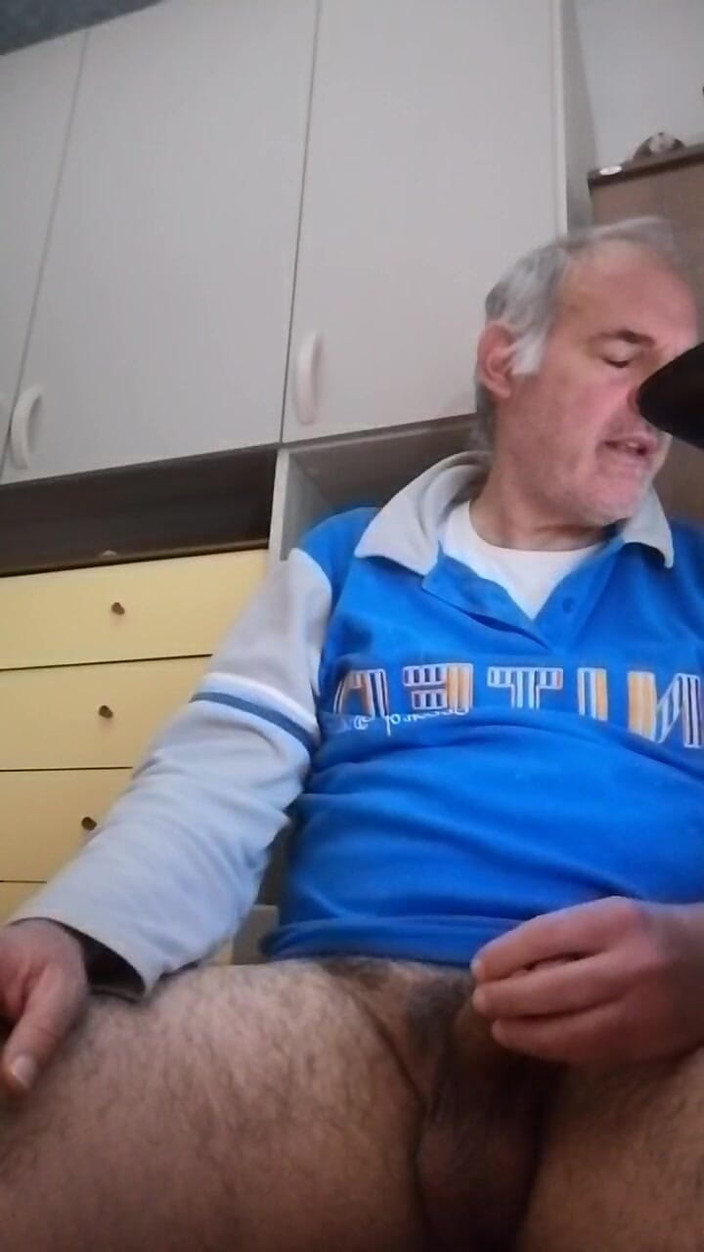 Setesesso7: Živé vystoupení, kde si honím penis pro své fanoušky