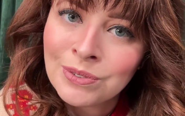 Bea York: 以为我可以用一滴奶子和挑逗结束你的一天。