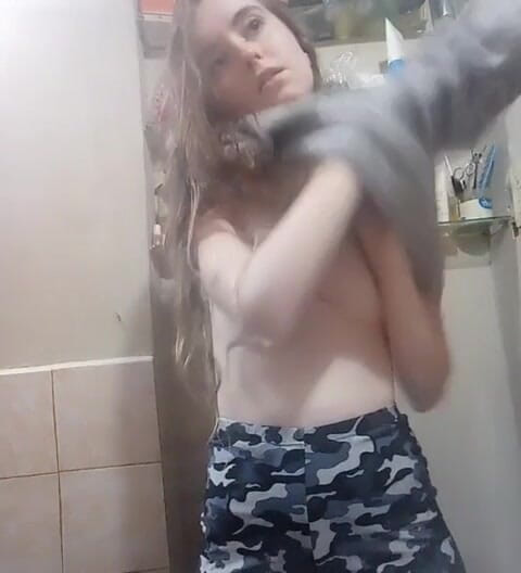 RavenHearth666VIP: Striptease 18 jahre