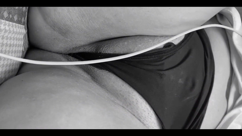 Soraya Culona: Моя задница и моя киска нуждаются в хорошем члене