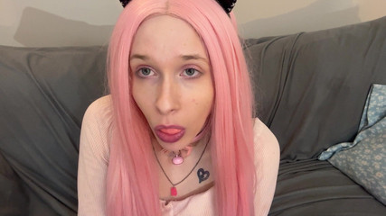 EmoDream1998: Brattige Bubblegum-schlampe Bläst Blasen