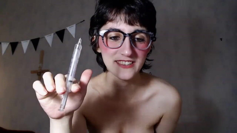 The Antichristrix: Pełny pokaz kamer olejnych