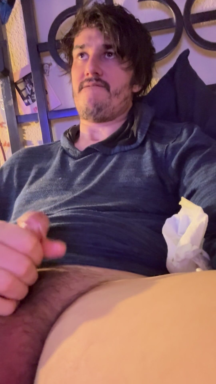 Greatcumsby: Finger in Ass to Cum