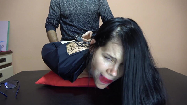Anna Sky: Anna fue capturada e impregnada ásperamente follada e preñada