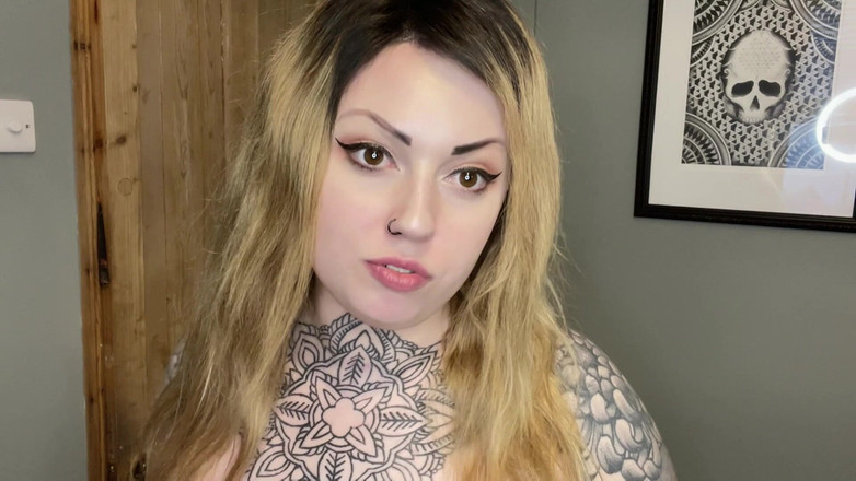 Miss Valentina: 내 집 노예가 되라