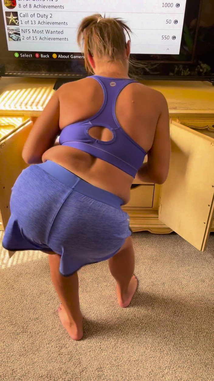 Sweet Marie: Undressing and doing nude poses and of course spreading my...