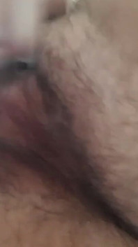 Seksi dev kadın şişman amcığıyla oynuyor