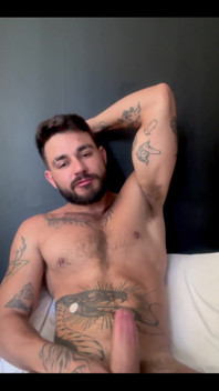 Needing a Blowjog Here. Any Mouth Hungry for Thick Cock? Precisando De Uma Mamada. Alguma Boquinha Com Fome De Pica Grossa?