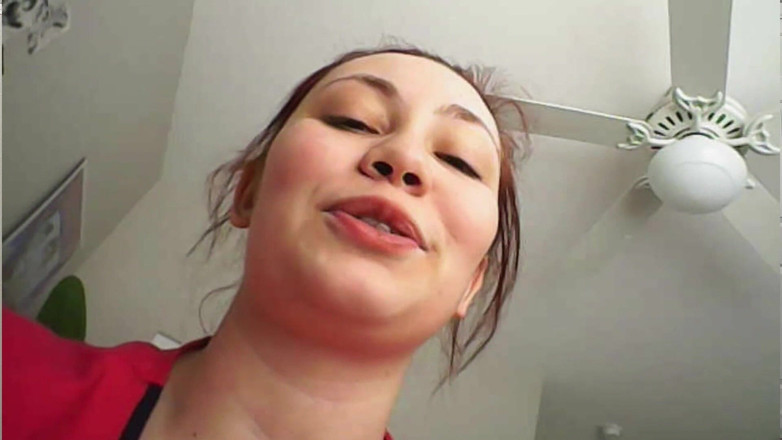 Lenna Lux: 직장 검사를 해주는 간호사