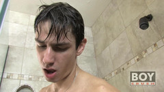 Boy Crush: Nathan Stratus v nahotě