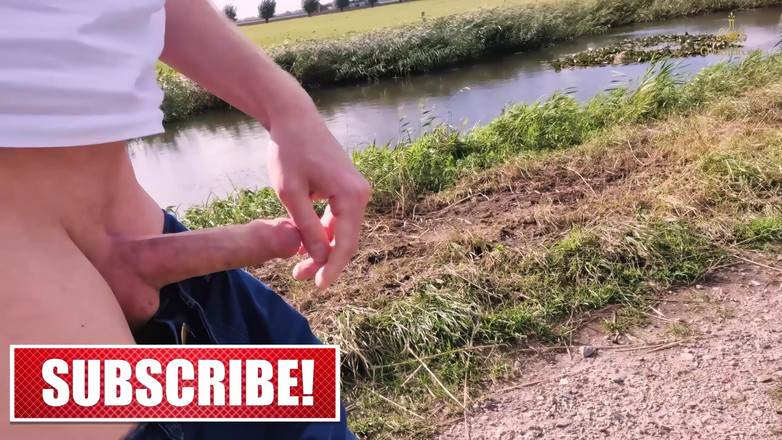 GoldenElixxxir: Blonde Twink Teen Outdoor Masturbation: Risky Outdoor Jerk off &amp; Huge...