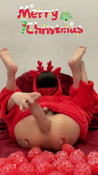 Merry Christmas! Big Dick Toy, Fuck Asshole, Squirt Water.