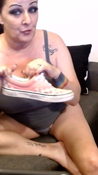 Cheirando meus sapatos vans pés pé fetiche sapato