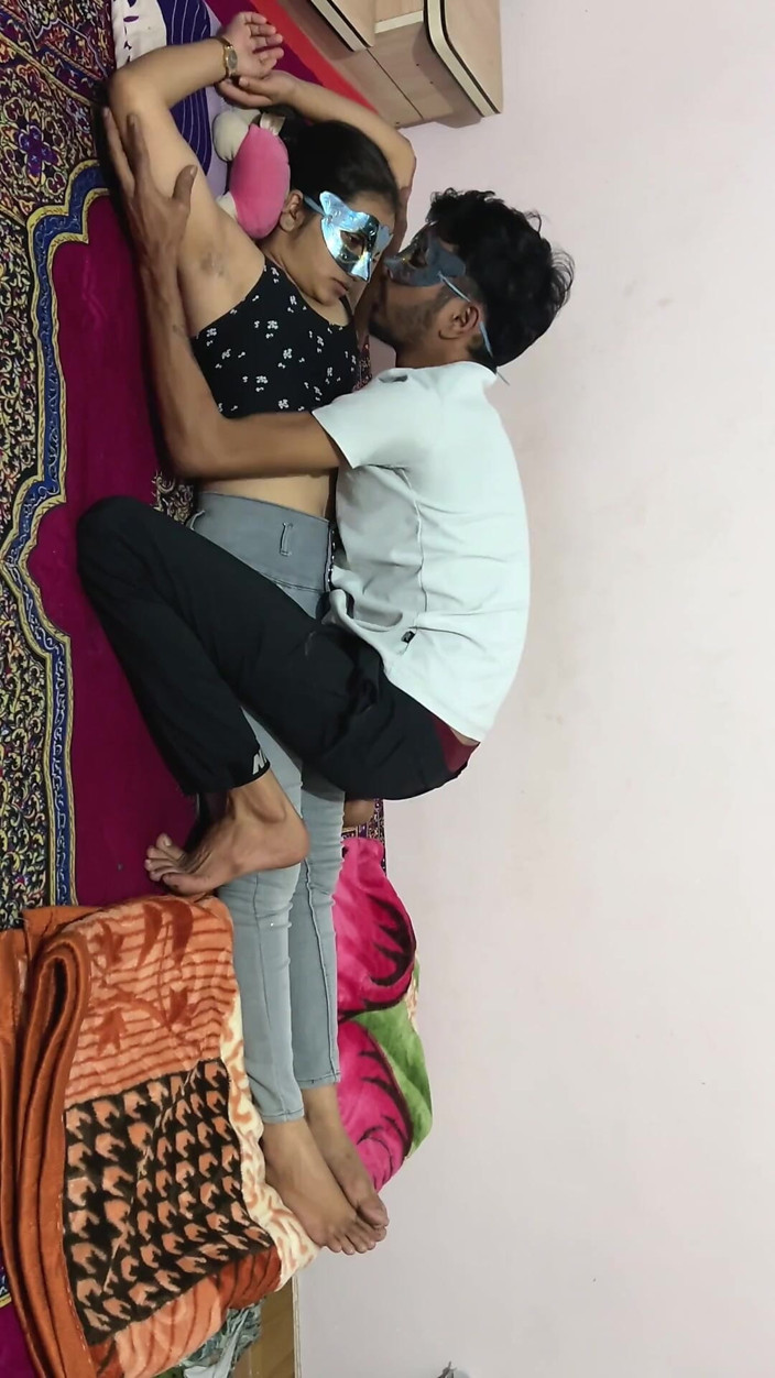 vinu5460: boyaphrend ke saath seks
