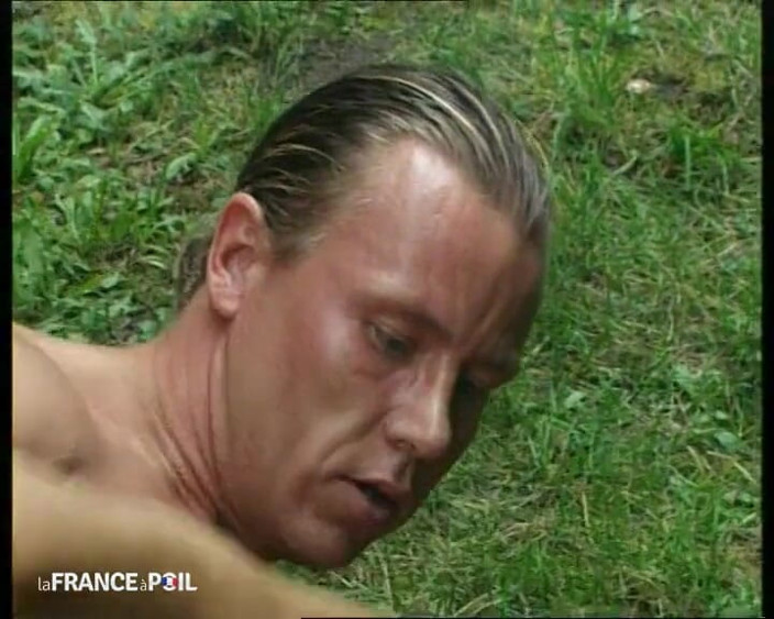 French BDSM: Aksi nakal pasangan nakal ini di hutan dan kami ngentot...