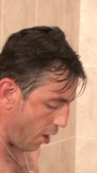 Cupluri fierbinți și excitate cu pizde căsătorite foarte păroase - 3