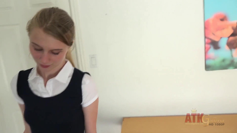 ATKIngdom Fans: Sweet and horny Charlotte Carmen masturbating