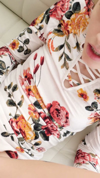 Inocente linda Kate Bloom quiere una preñada
