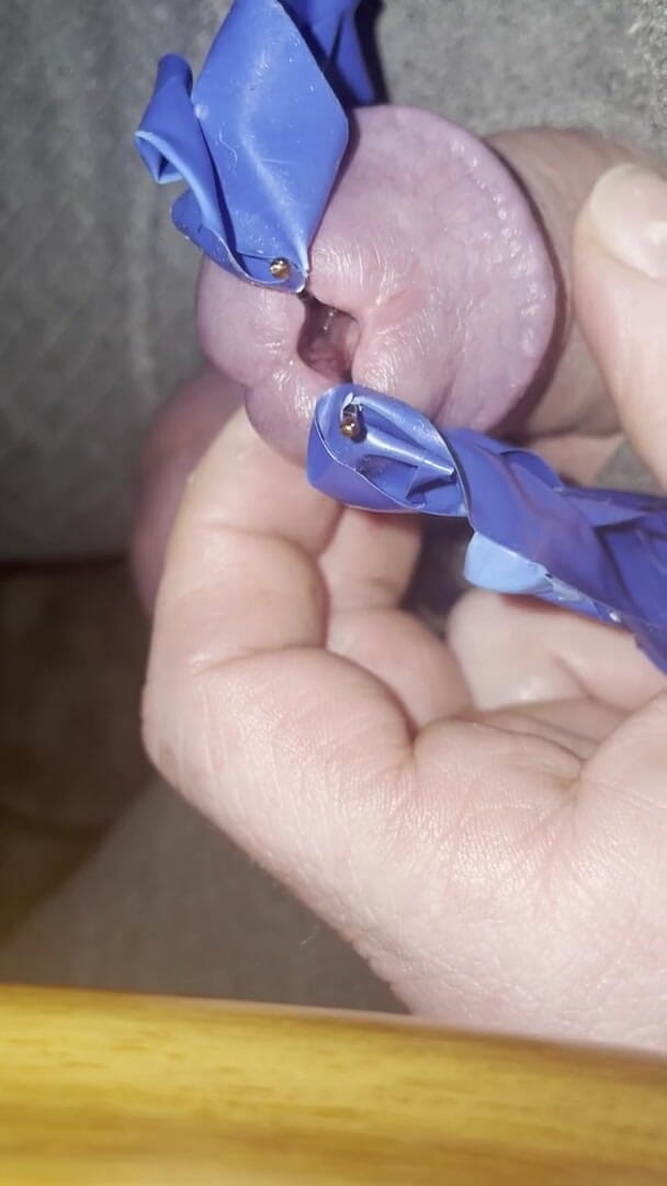 No limit cbt slave: Candle Wax masukkan lubang kencing