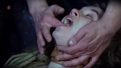 Inquisition and prison world: Leashed Lezoucí dívka - Temný dům 2 #1