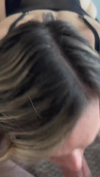 Mariemur X Serenity Cox / marido y amigo esposa en lencería sexy / segundos descuidados