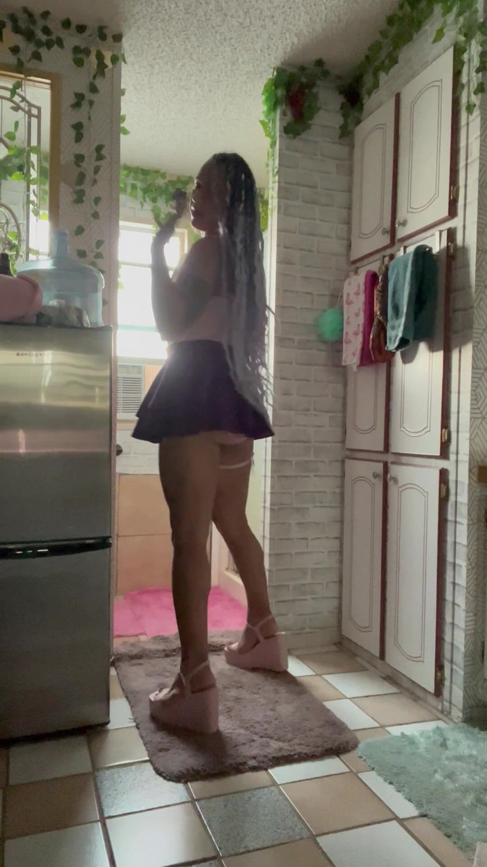 TSJade95: I herzjungen striptease