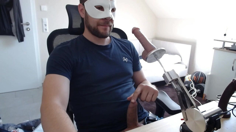 Kinkymah: Pán dominuje zbytečný beta muž se strojem na šukání zadku a...
