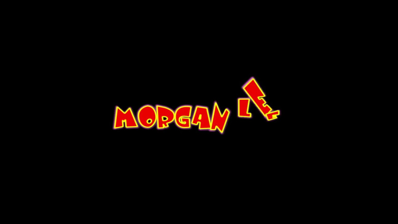 Perv Milfs n Teens: Morgan lee si fa riempire la figa rasata di un...