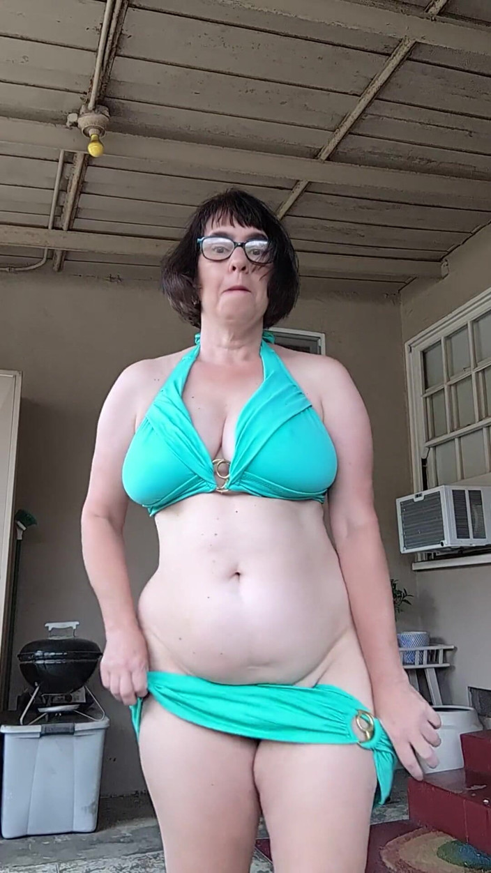 BustyBrendaxx: Dirty Slut Strips Naked Outside!