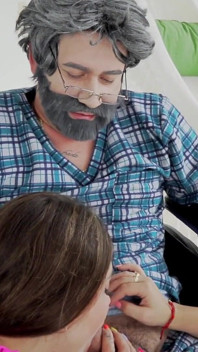 Falešné sestry šukají svého pacienta velkým, hravým ptákem