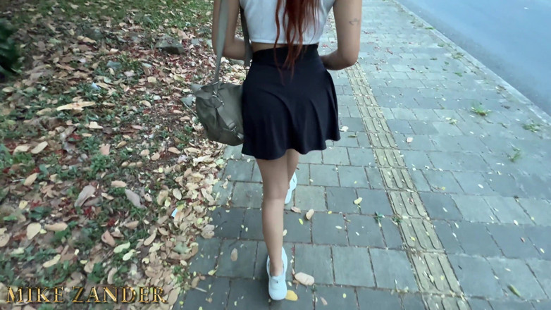 MIKEZANDER01: En primer plano - pequeña latina disfruta de su primer casting...