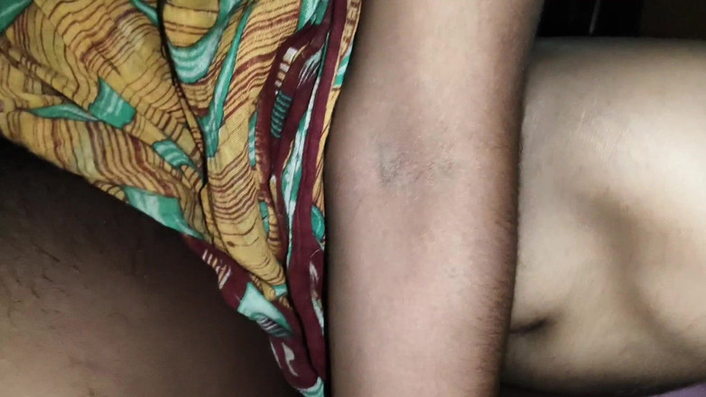 Nikku: Mera Hot Bhabhi Ke Sath Aaj Bedroom Ke Andar Chudai...