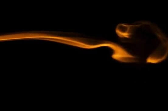 Maeling: La gigantessa dominante femminile ti schiaccia con un scoreggia frizzante -...