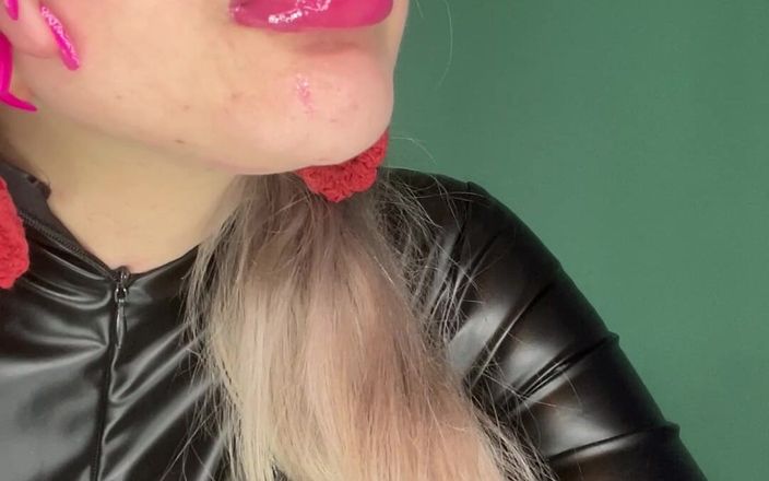 FinDom Goaldigger: Pink Lip Gloss Addiction